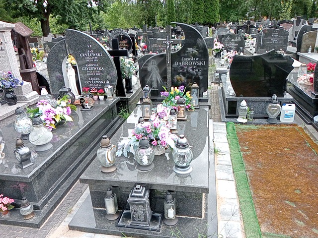 Grób Daniel Dąbrowski
