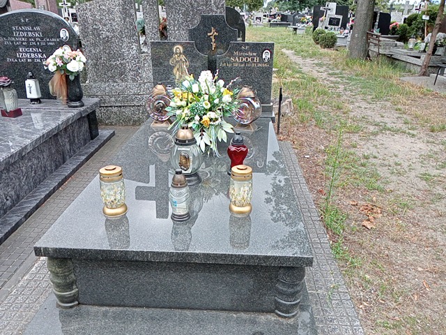 Grób JULIANNA SAŁAŃSKA